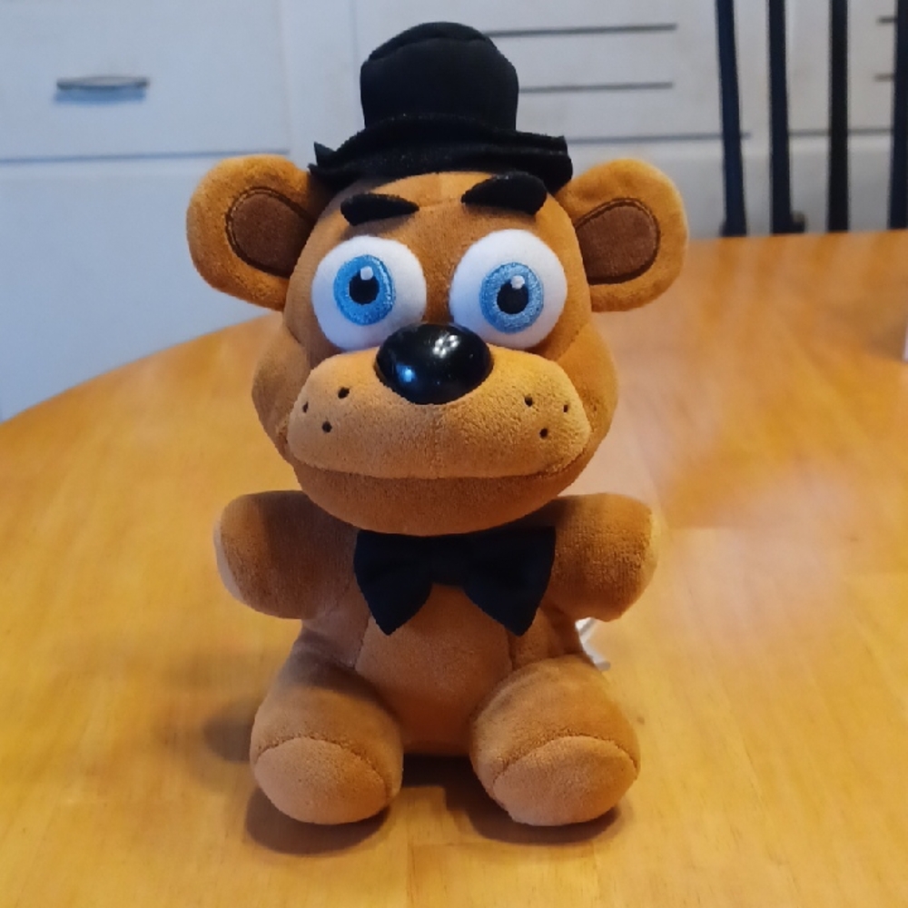 Five Nights at Freddy's Freddy Fazbear Plush Bear Brown Black 8in, 2016 - Picture 6 of 16